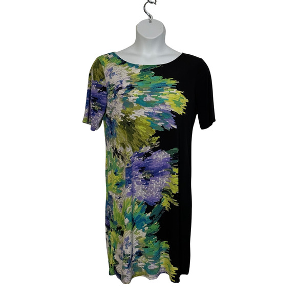 Women's size lg short sleeve knee length dress with green multi colored design - Picture 1 of 3